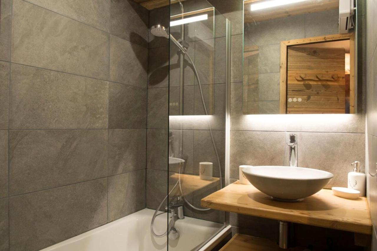 Les Brigues - Appartement Avec Vue Sur La Montagne Et Acces Aux Pistes Courchevel Luaran gambar